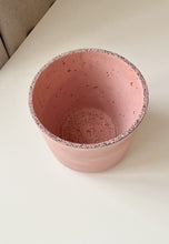 Load image into Gallery viewer, Concrete pot Pink Cylinder large
